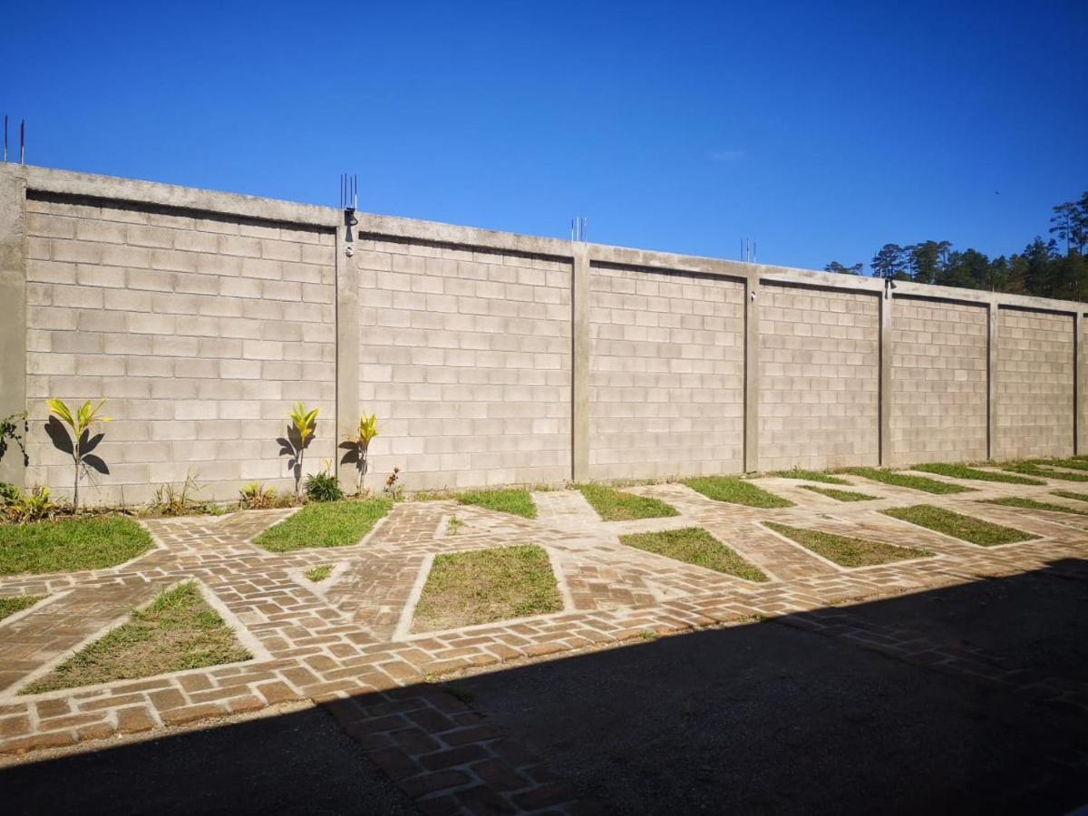 Hotel Y Residencia La Cofradia Santa Rosa de Copán Exterior foto